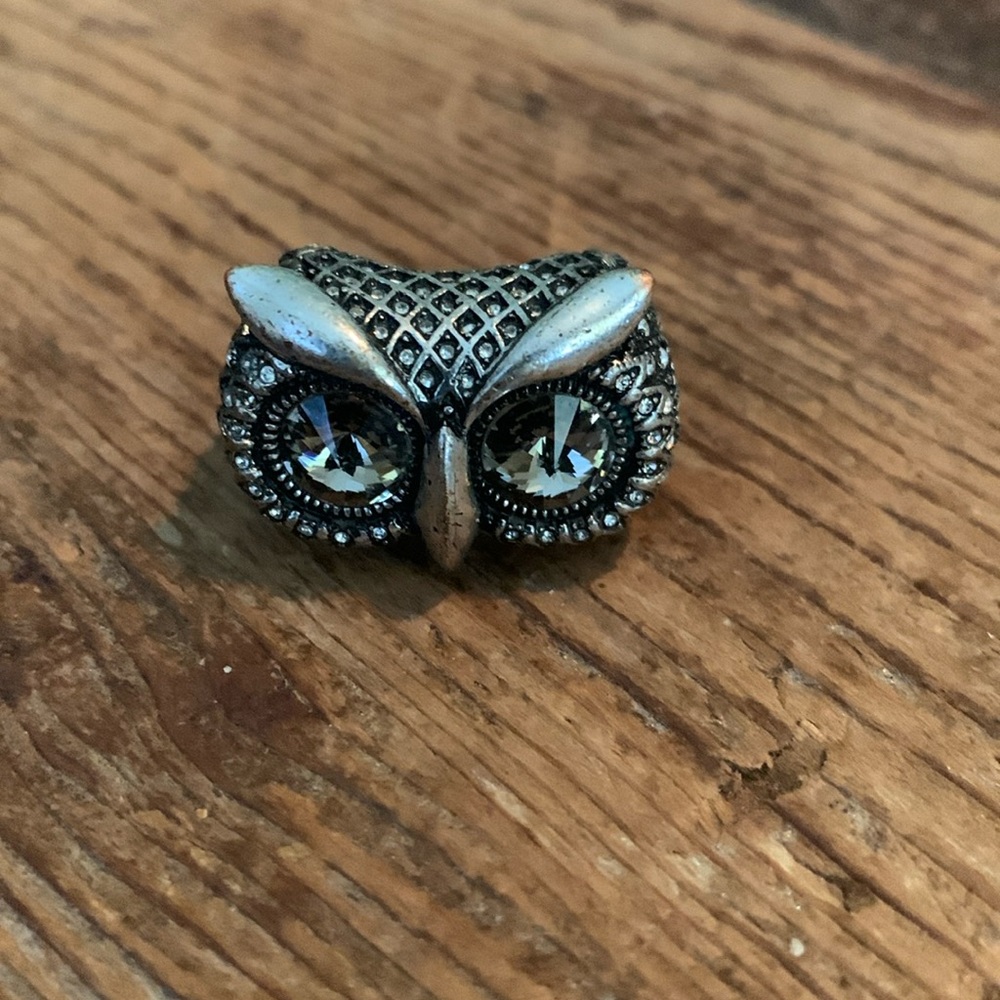 Owl ring with rhinestone/jewel looking eyes